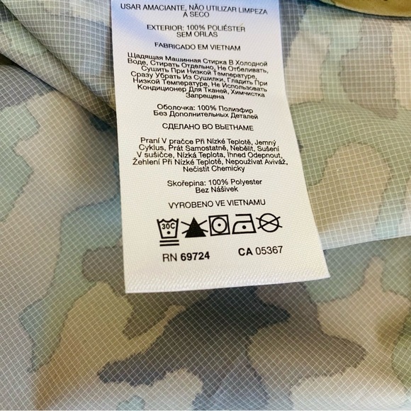 Columbia Flash Forward Camo Light Weight Windbreaker Size M - Picture 10 of 10